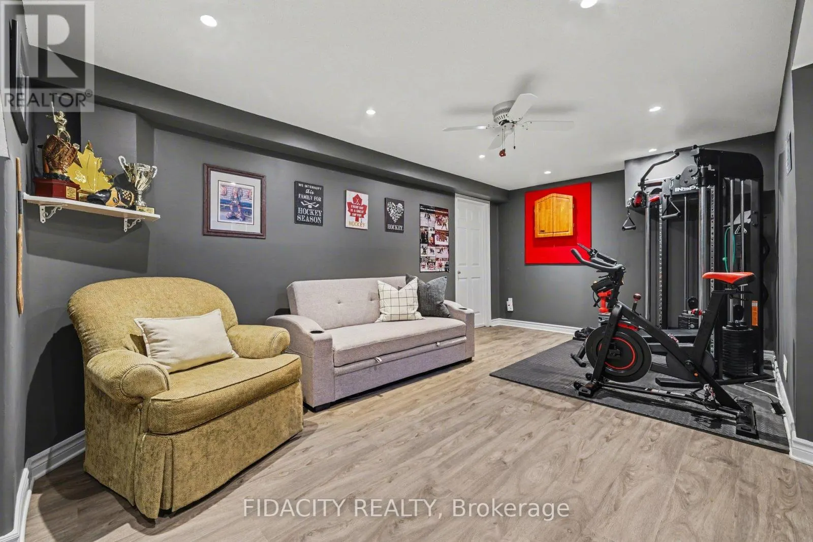 21 WEST RIDGE DRIVE