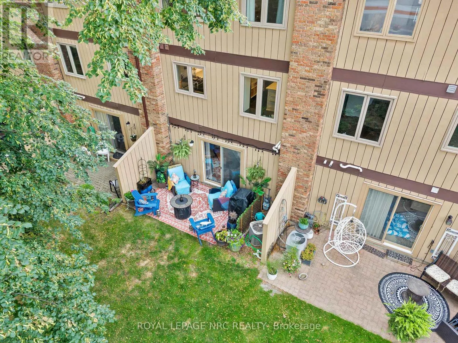 15 - 178 SCOTT STREET #15