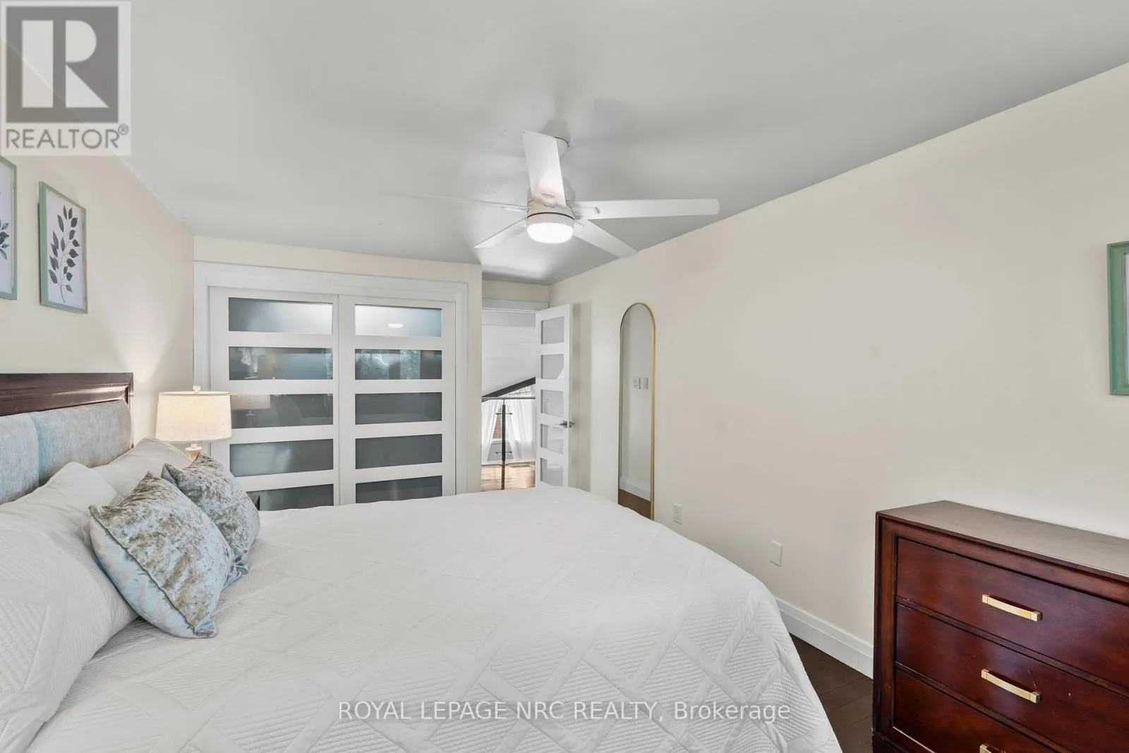 15 - 178 SCOTT STREET #15