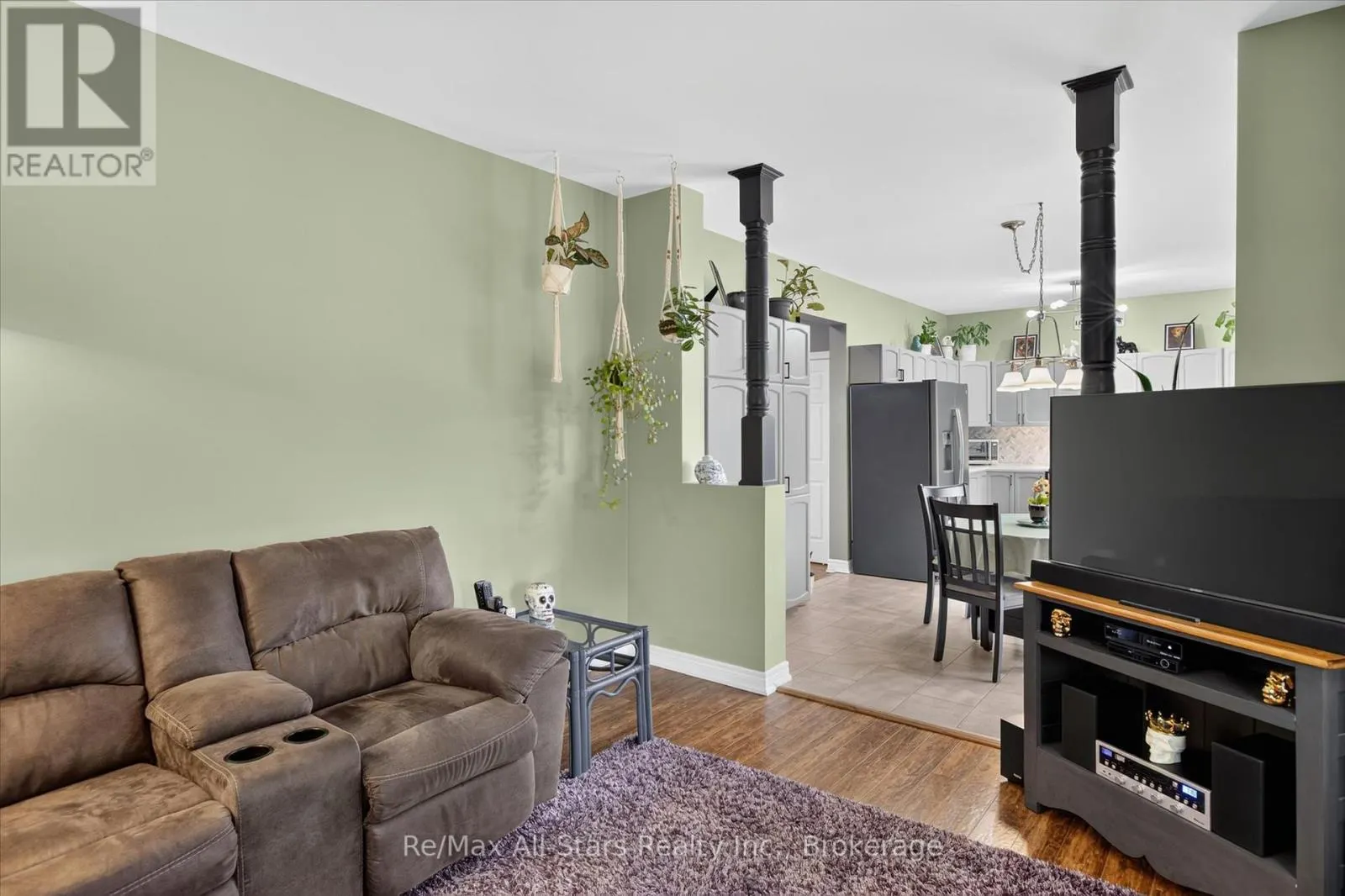 34 KIRKCONNELL ROAD