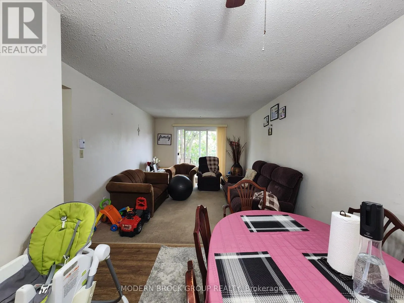 14 - 14 CHARLOTTE PLACE