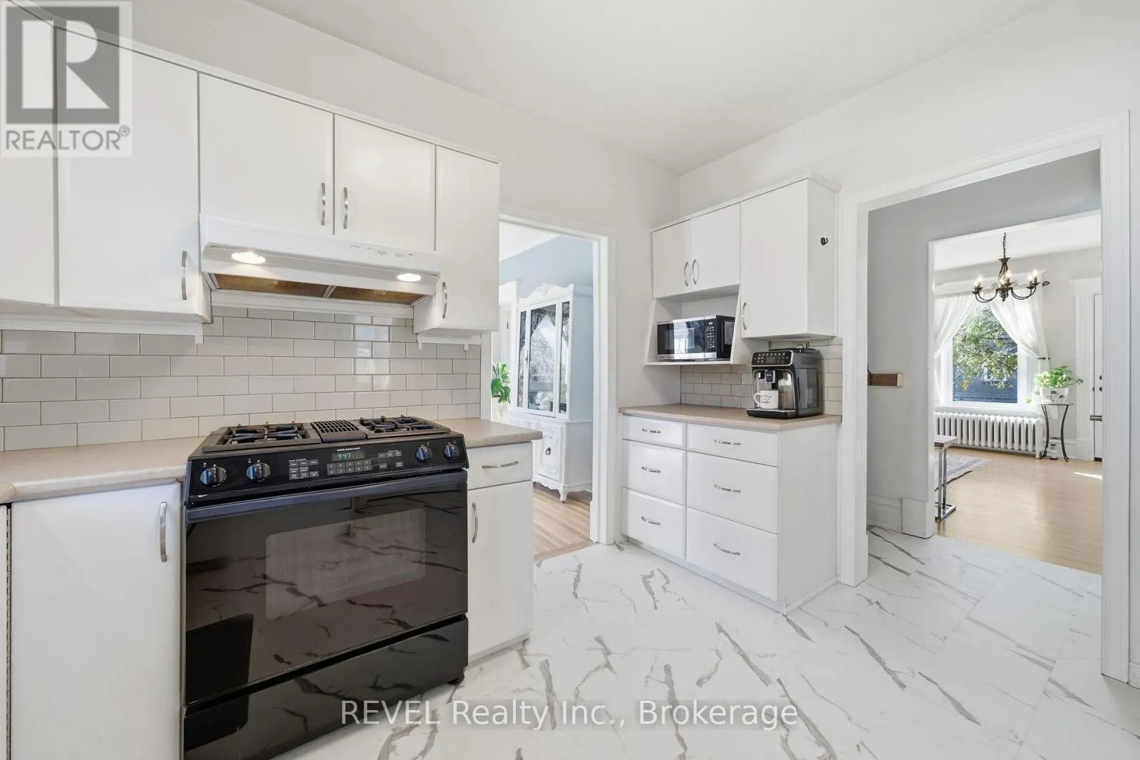 39 TRENT STREET N