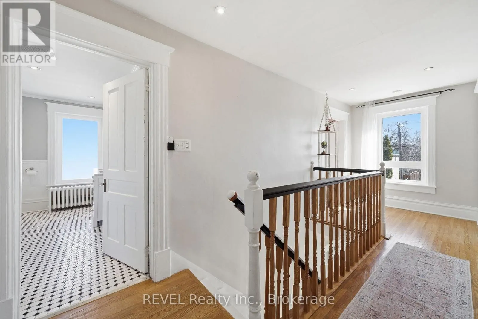 39 TRENT STREET N