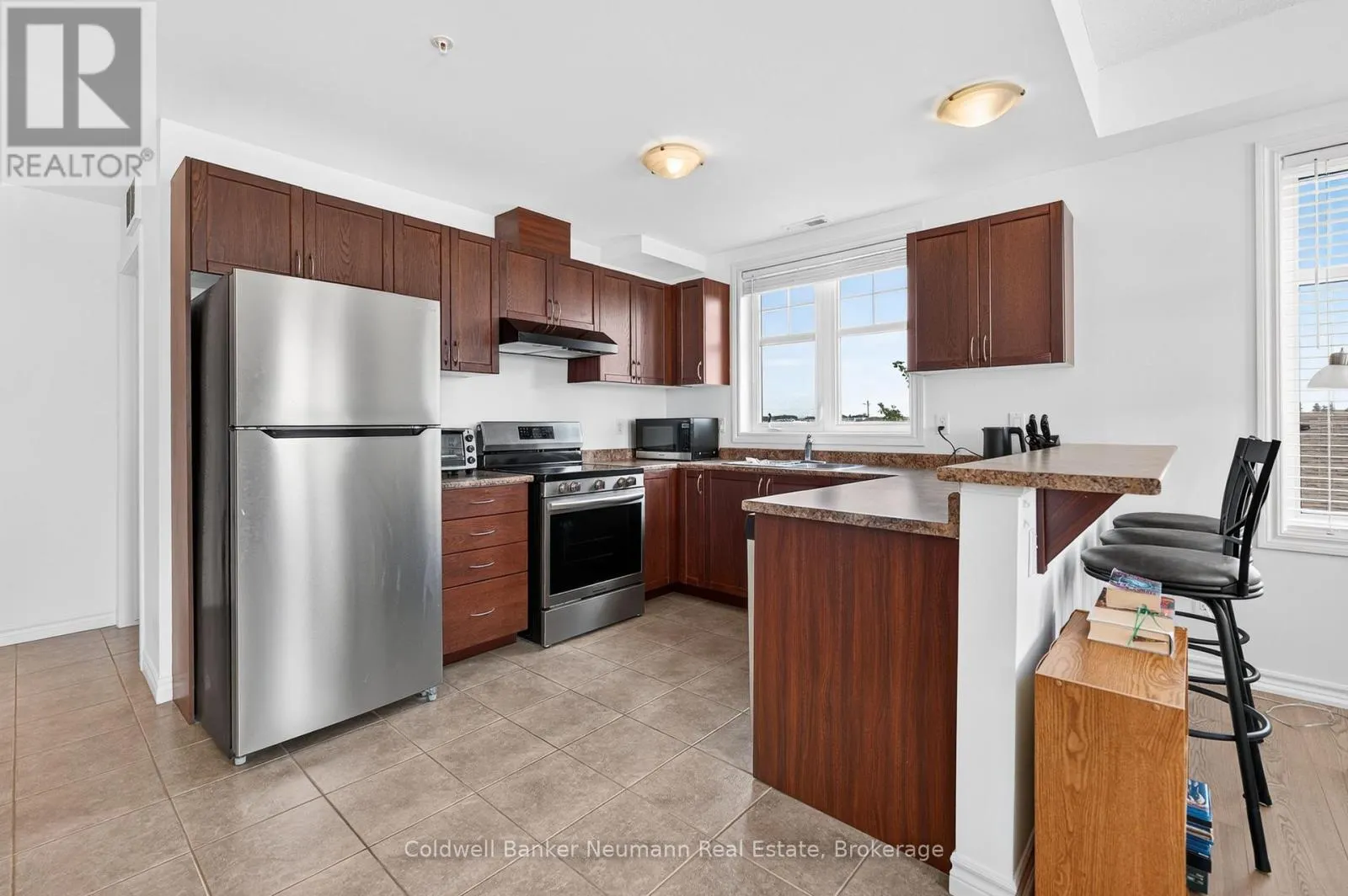 311 - 2 COLONIAL DRIVE #311