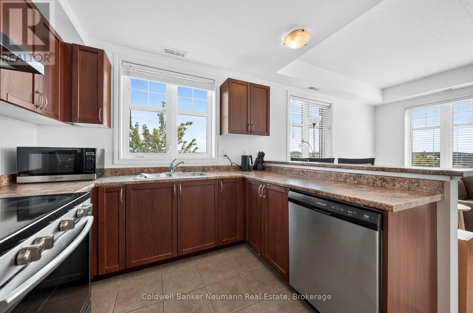 311 - 2 COLONIAL DRIVE #311
