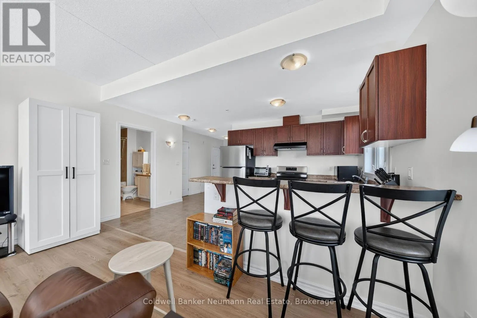 311 - 2 COLONIAL DRIVE #311