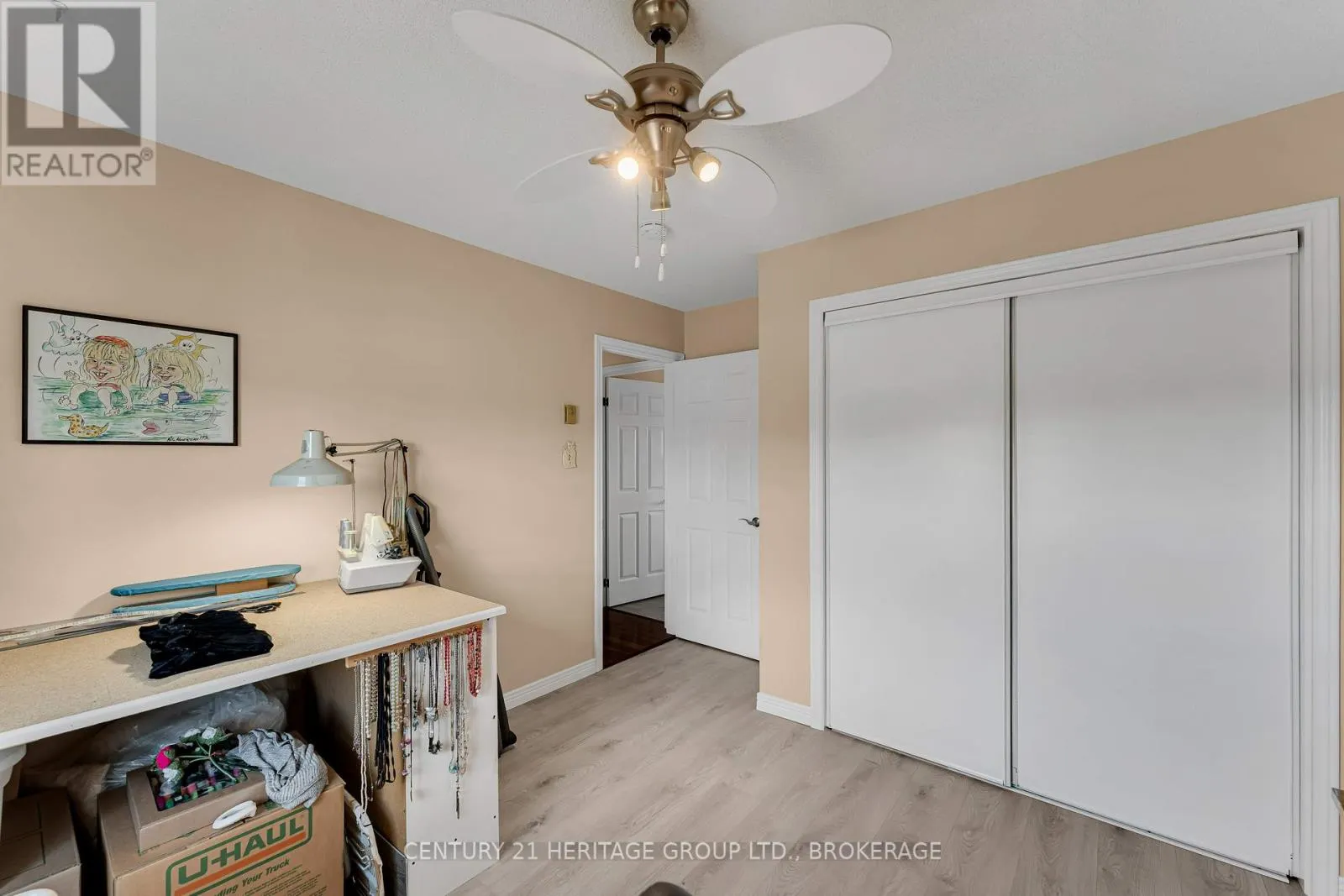 120 PINECREST ROAD S