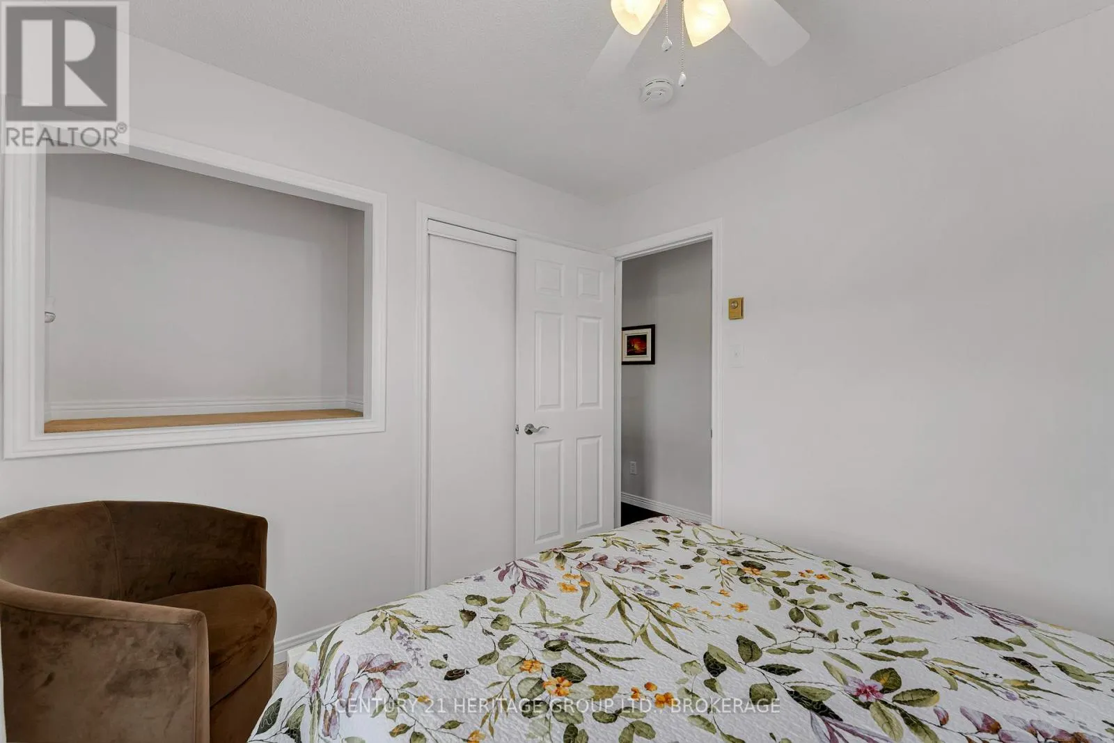 120 PINECREST ROAD S