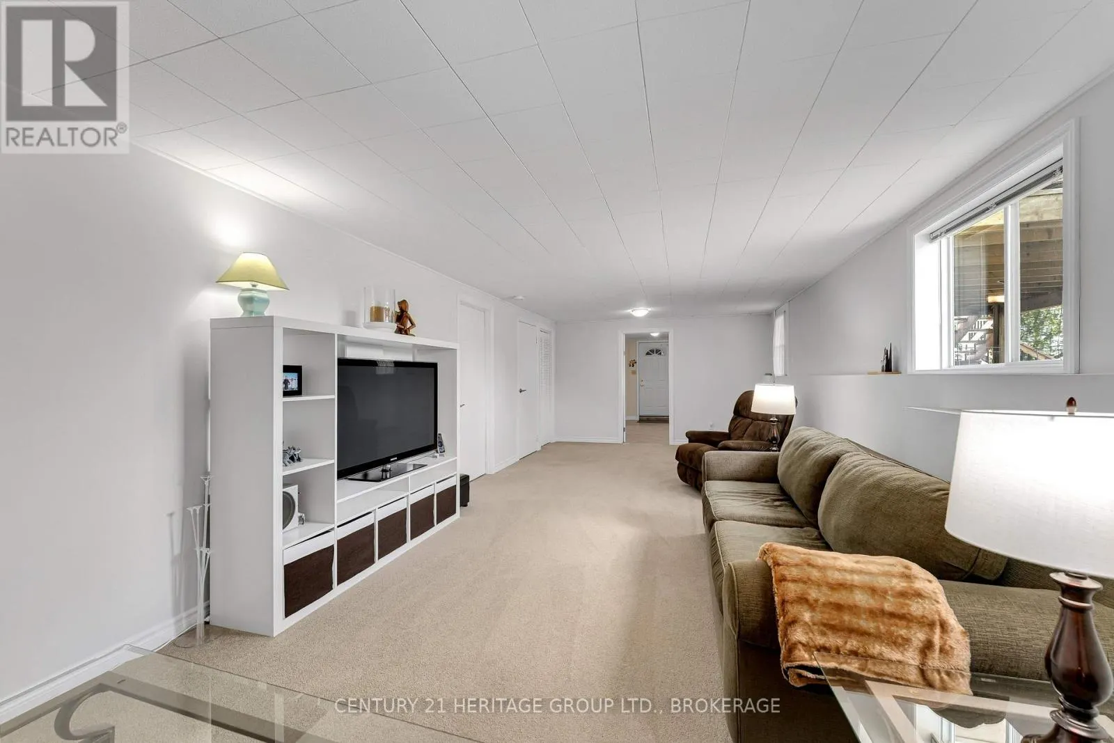 120 PINECREST ROAD S