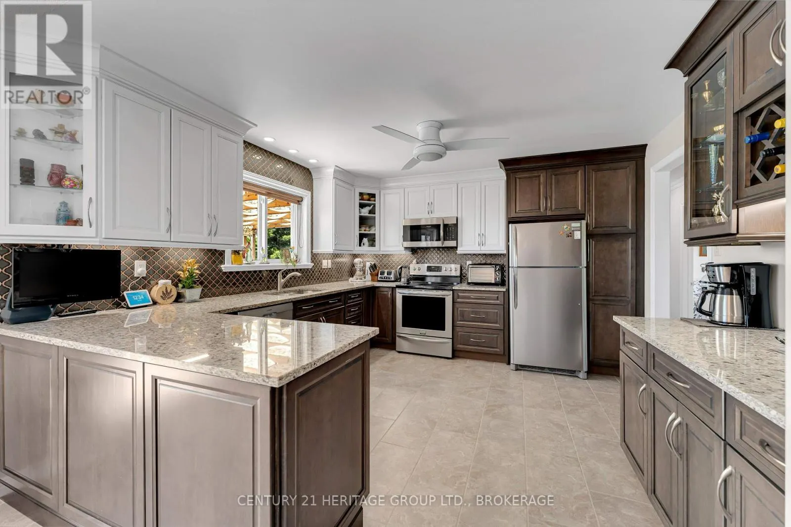 120 PINECREST ROAD S