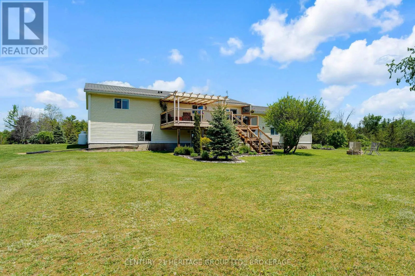120 PINECREST ROAD S