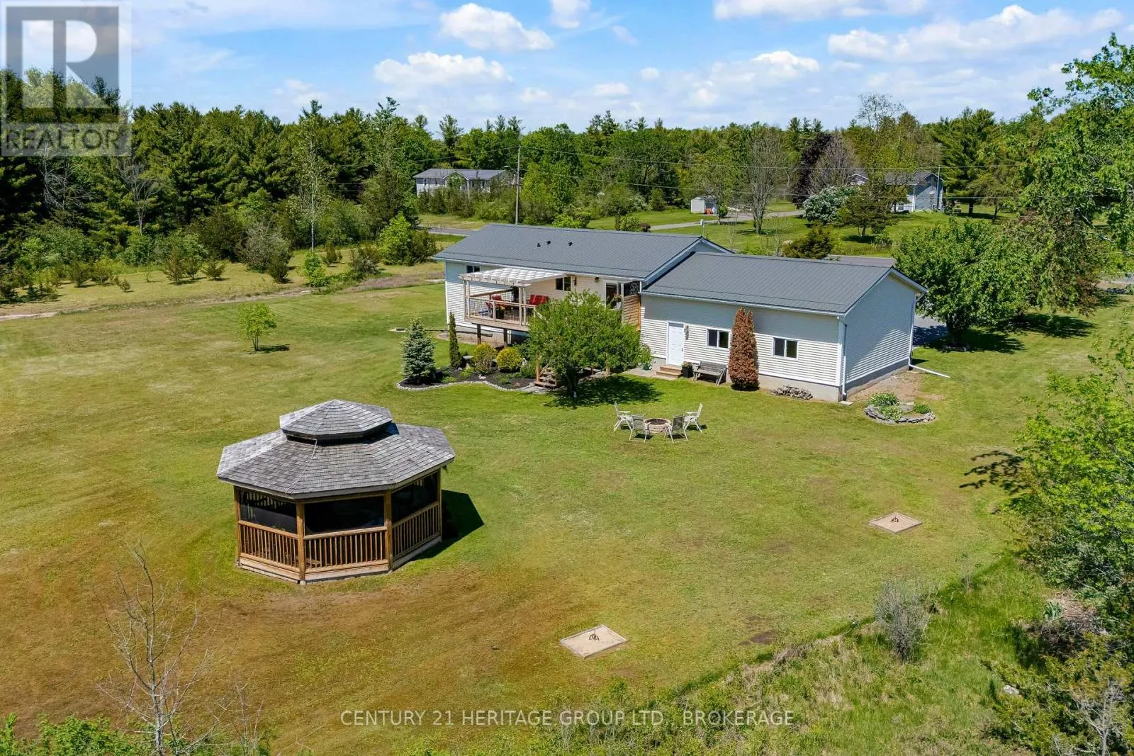 120 PINECREST ROAD S