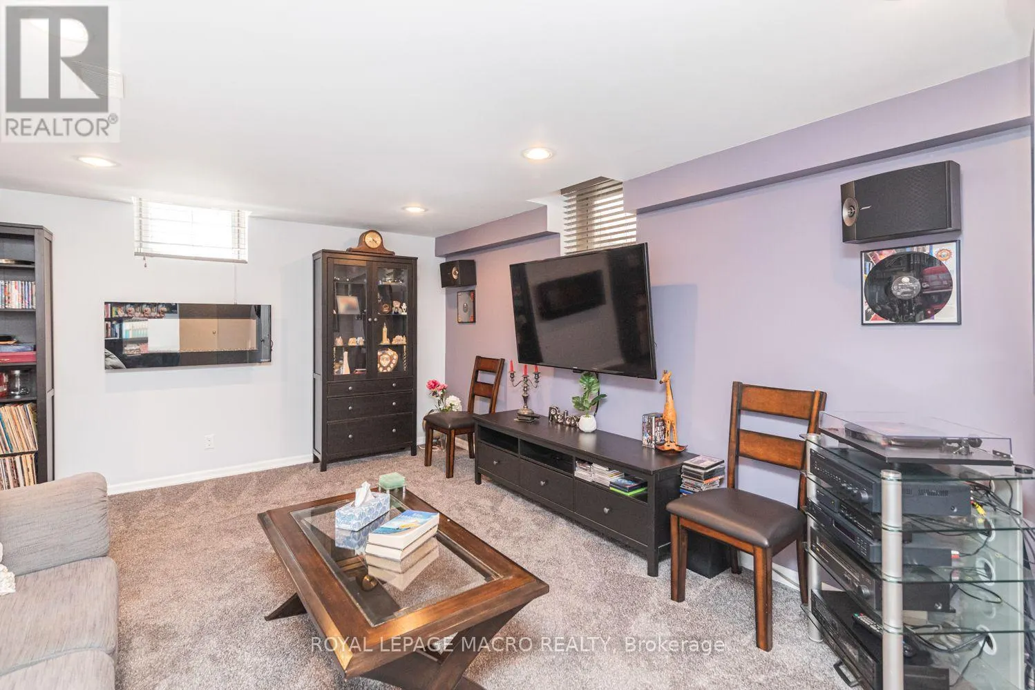 102 WILLOW LANE