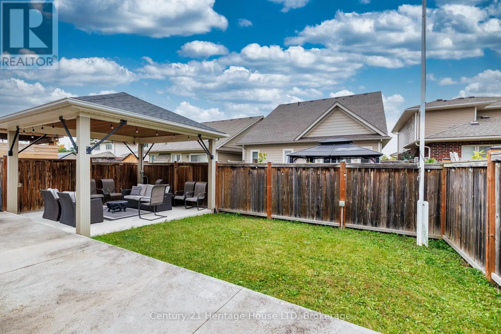 7 KENMAR COURT