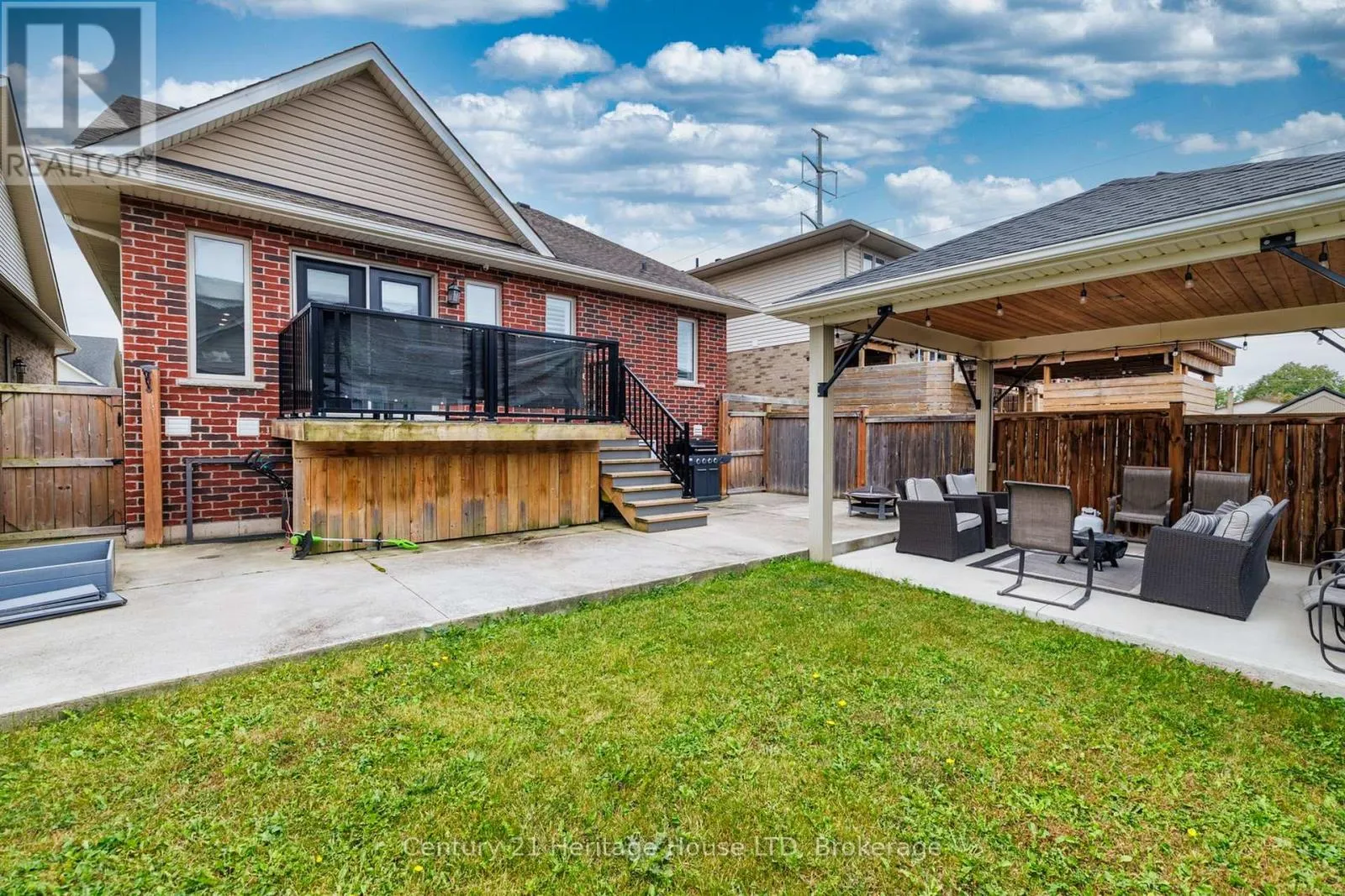 7 KENMAR COURT