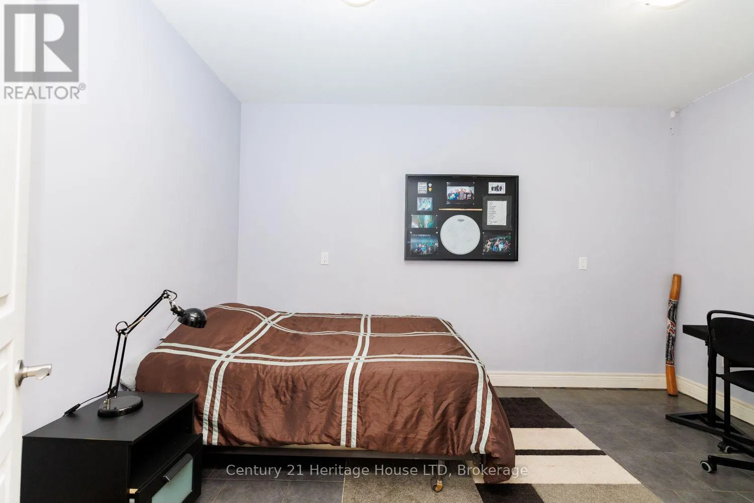 7 KENMAR COURT
