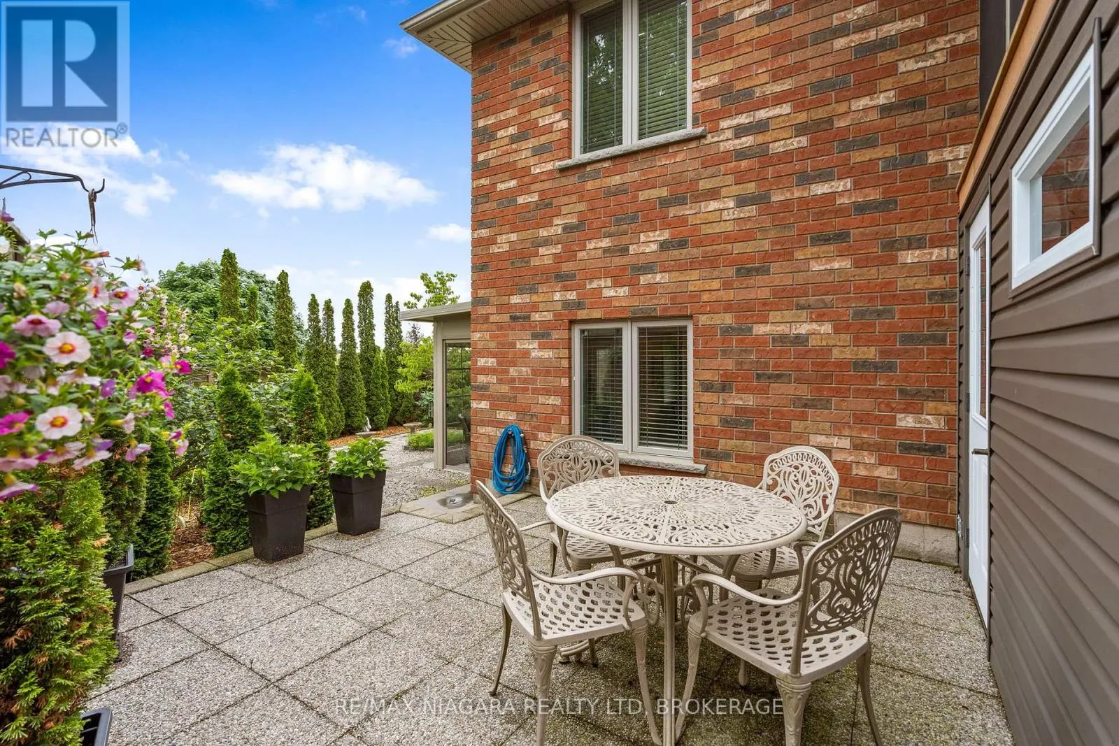 31 HILLCREST ROAD