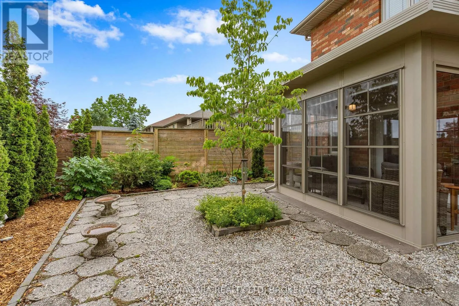 31 HILLCREST ROAD