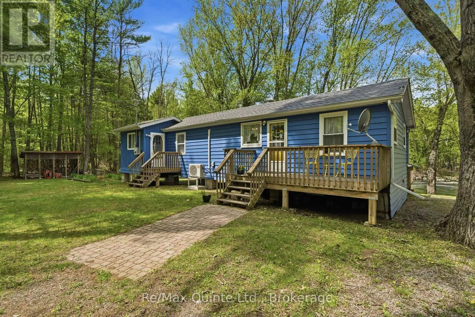 122 COTTAGE LANE