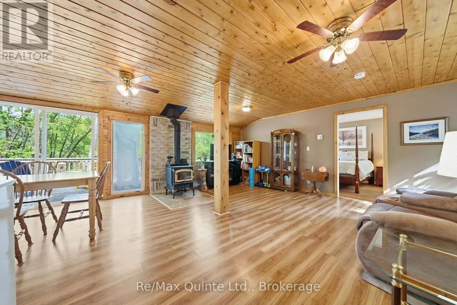 122 COTTAGE LANE