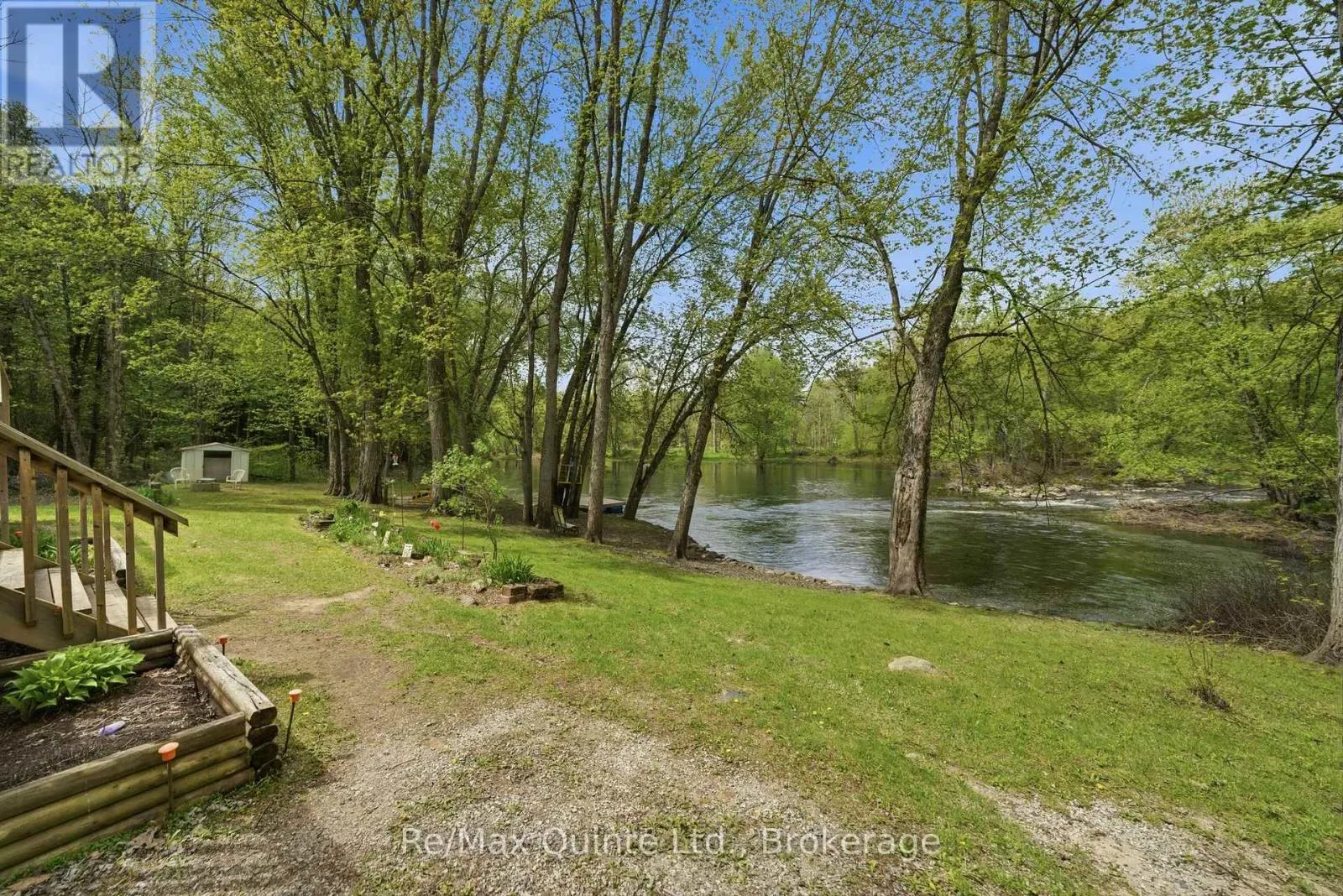 122 COTTAGE LANE