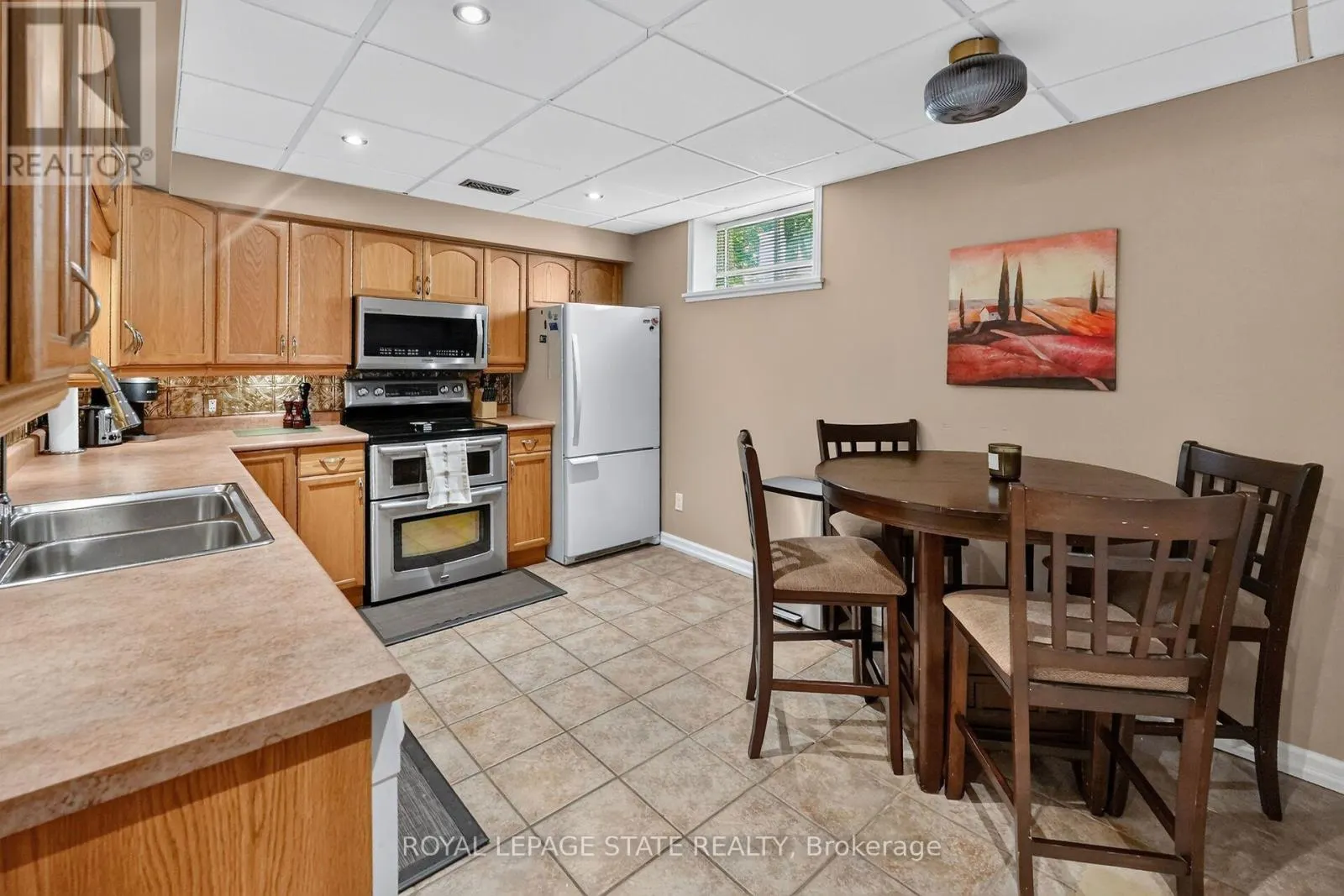 64 DRIFTWOOD COURT