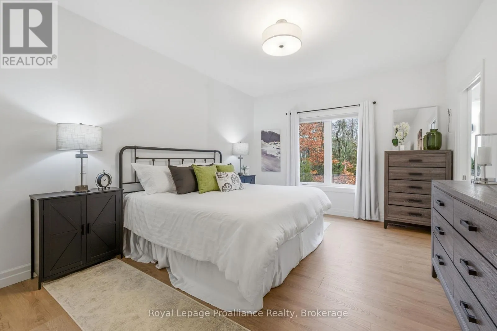 48 DEERVIEW DRIVE