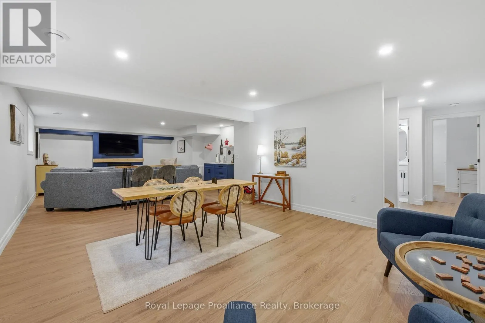 48 DEERVIEW DRIVE