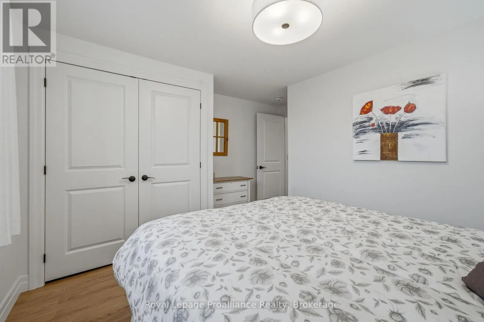 48 DEERVIEW DRIVE