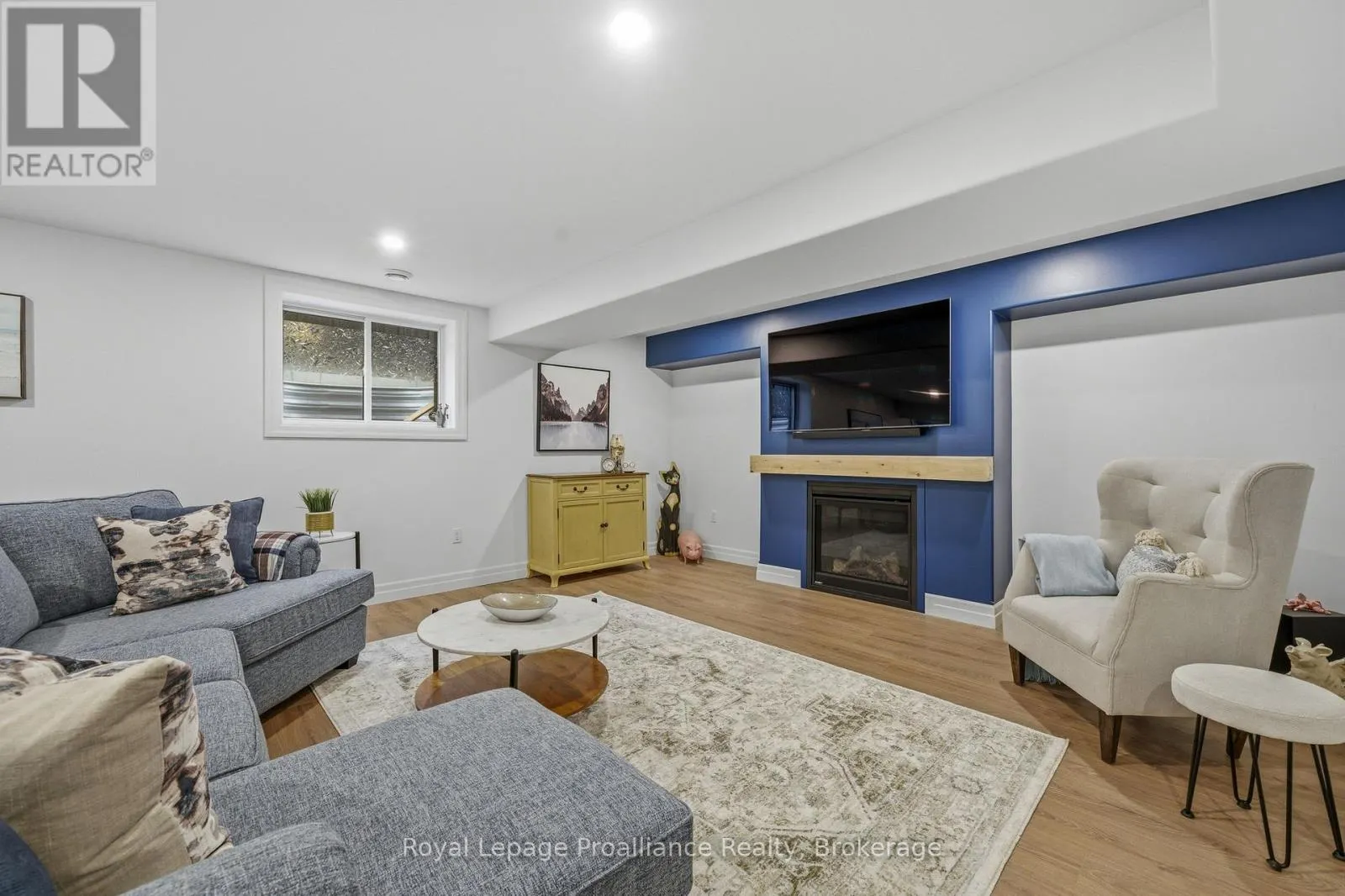 48 DEERVIEW DRIVE
