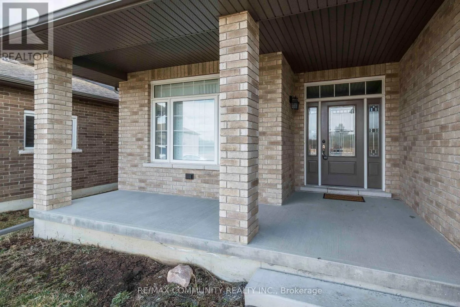 MAIN - 19 BEVAN DRIVE
