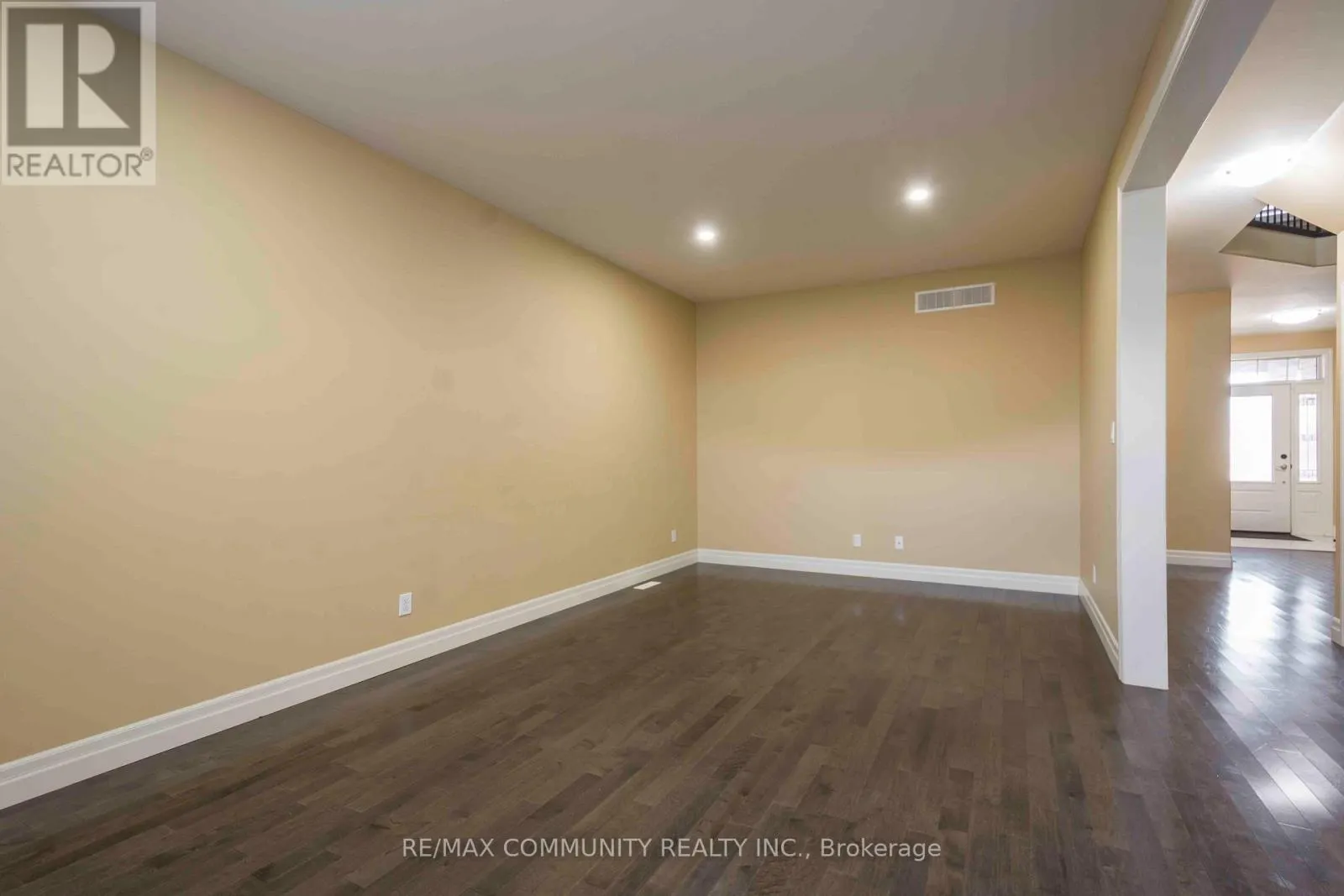 MAIN - 19 BEVAN DRIVE