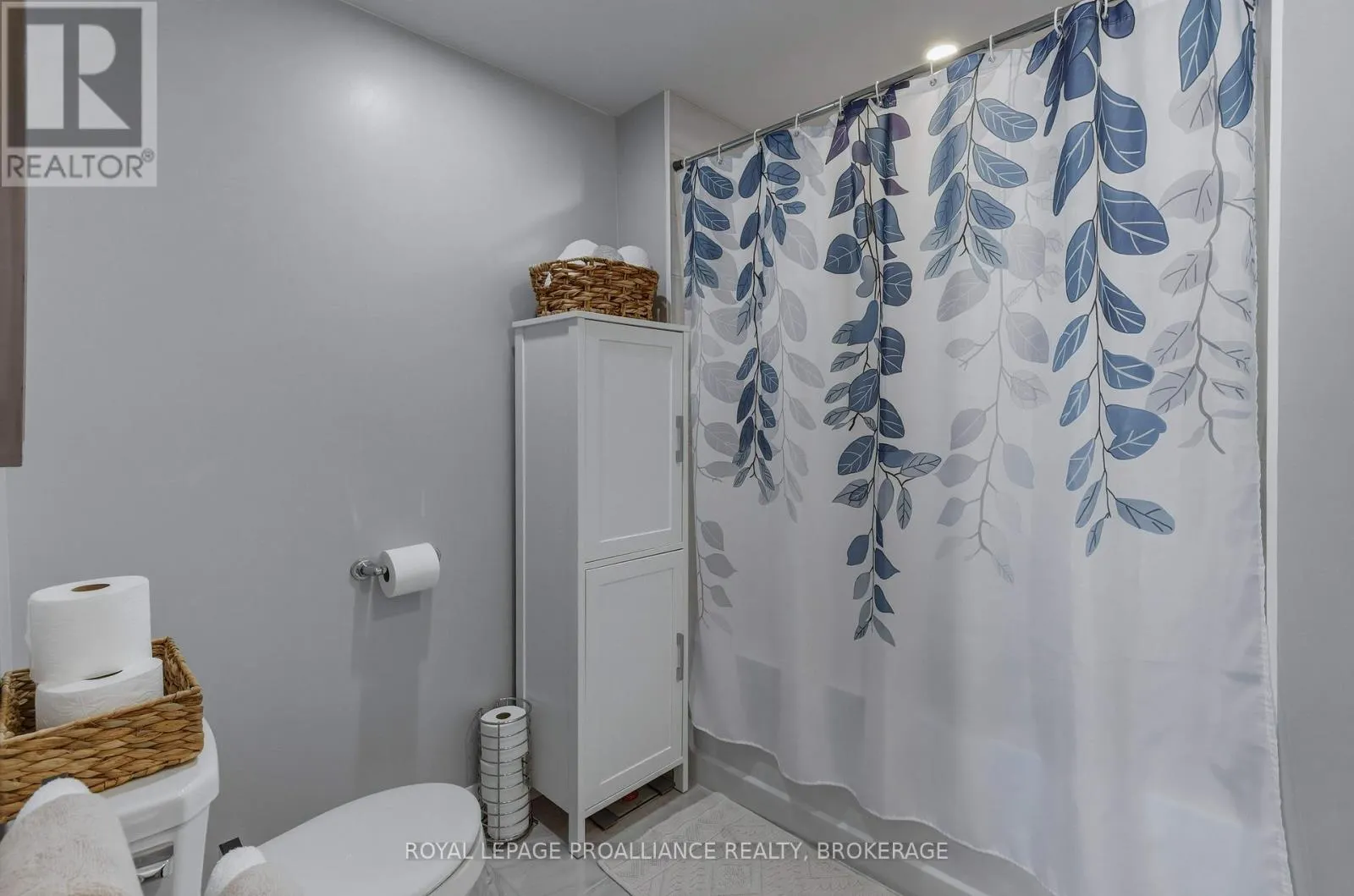 218 - 129B SOUTH STREET #218