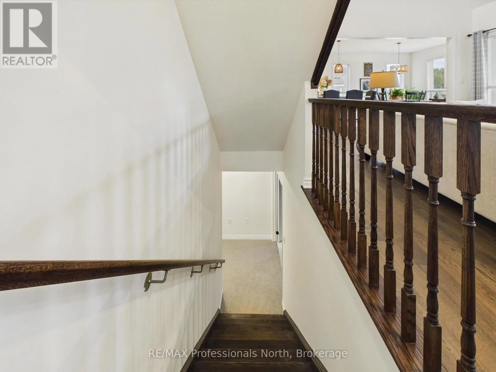 42 CHAMBERY STREET