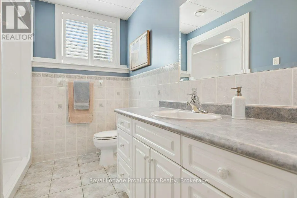 128 MAPLE DRIVE