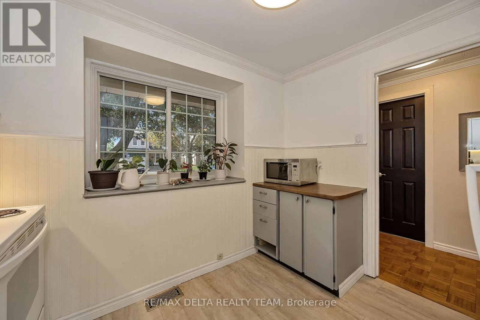 435 DUVERNAY DRIVE