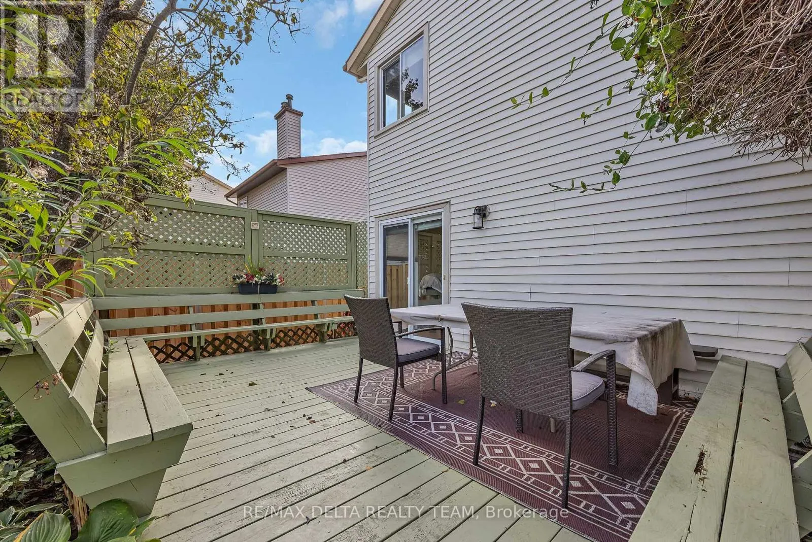 435 DUVERNAY DRIVE