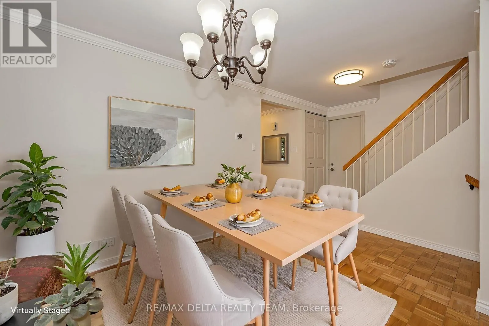 435 DUVERNAY DRIVE