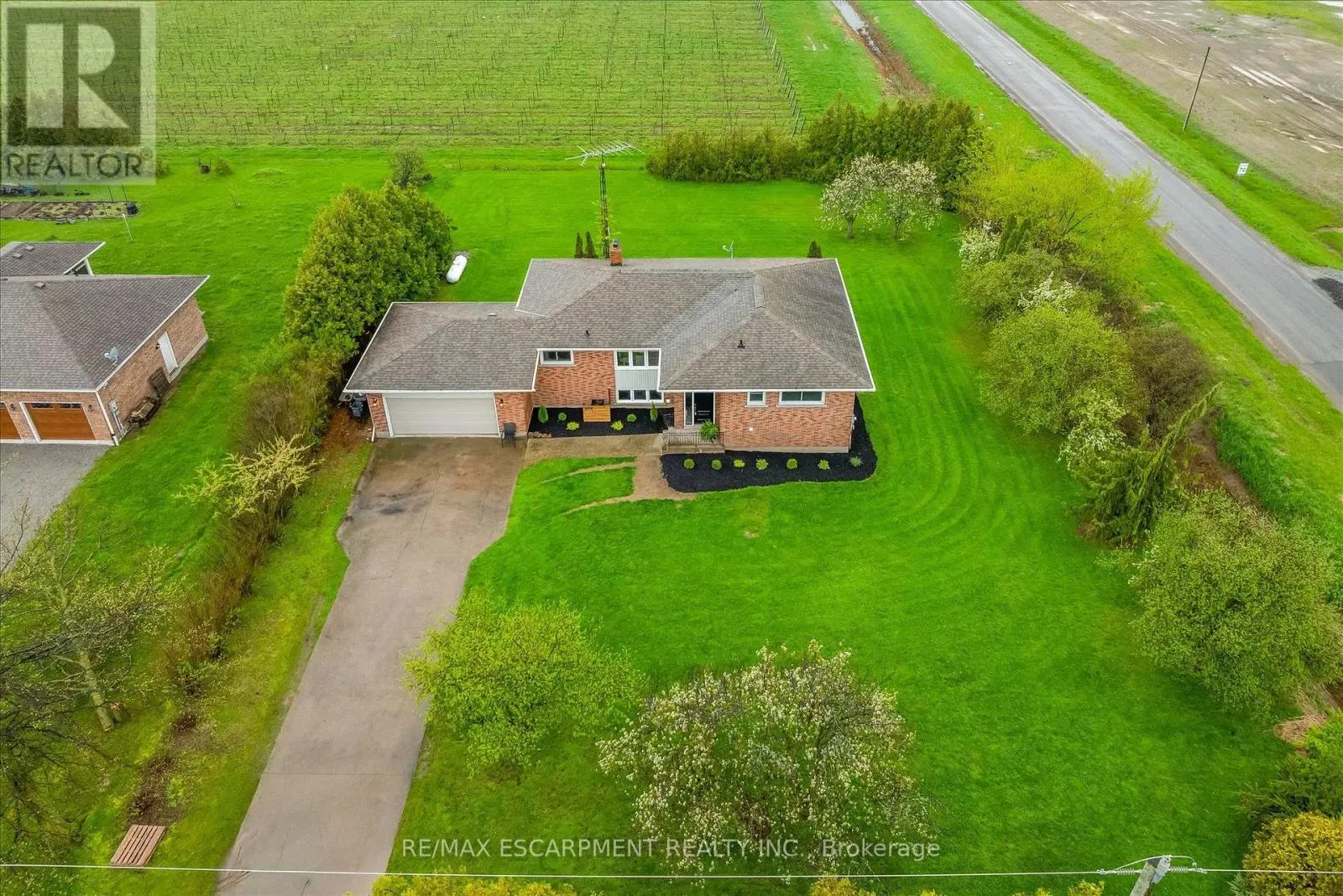 698 CONCESSION 6 ROAD