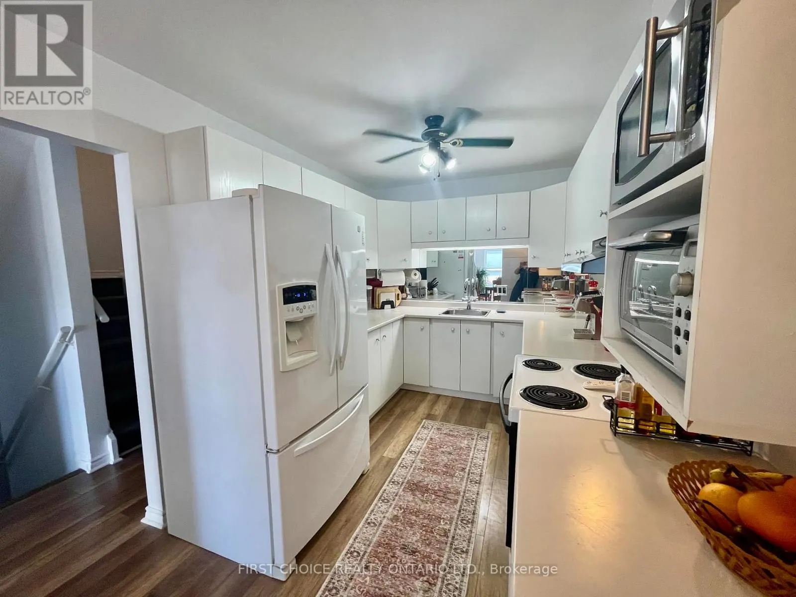 186 - 825 CAHILL DRIVE W