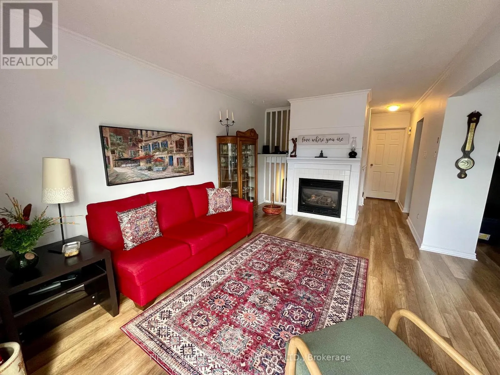 186 - 825 CAHILL DRIVE W