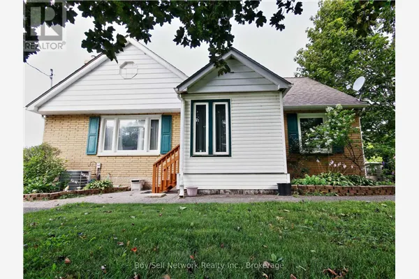 962 WARD STREET