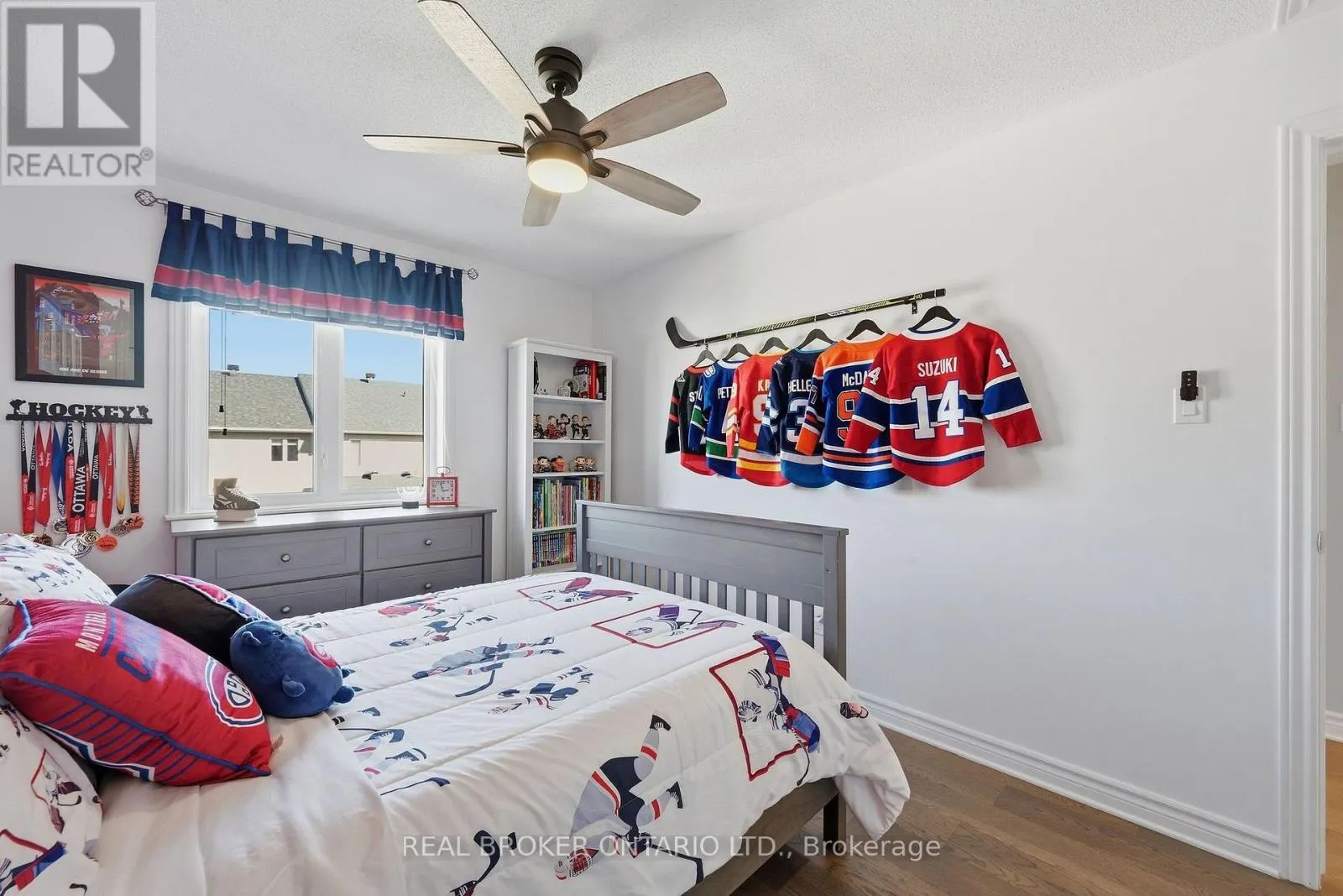 2221 ANGELICA AVENUE