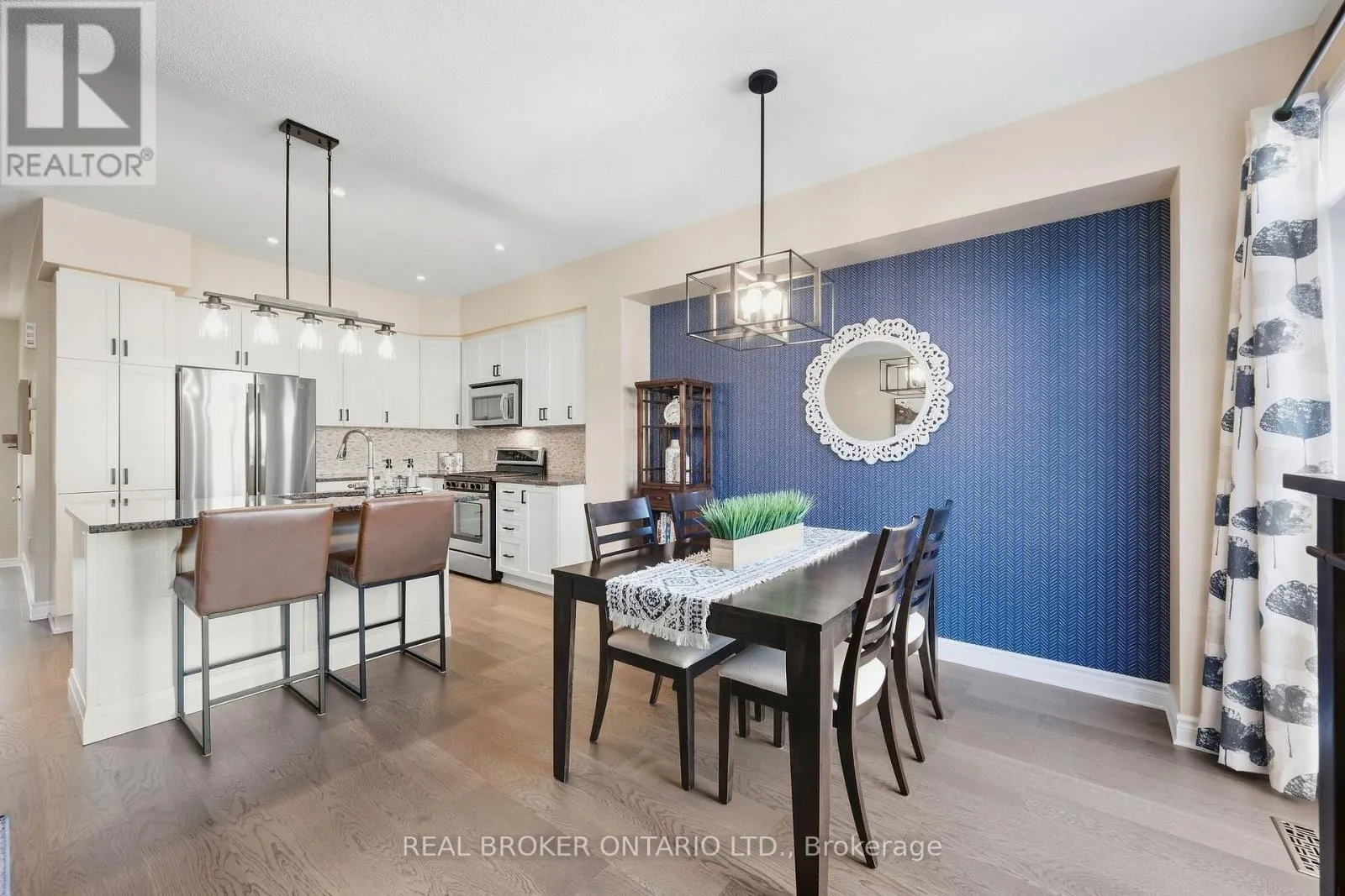 2221 ANGELICA AVENUE