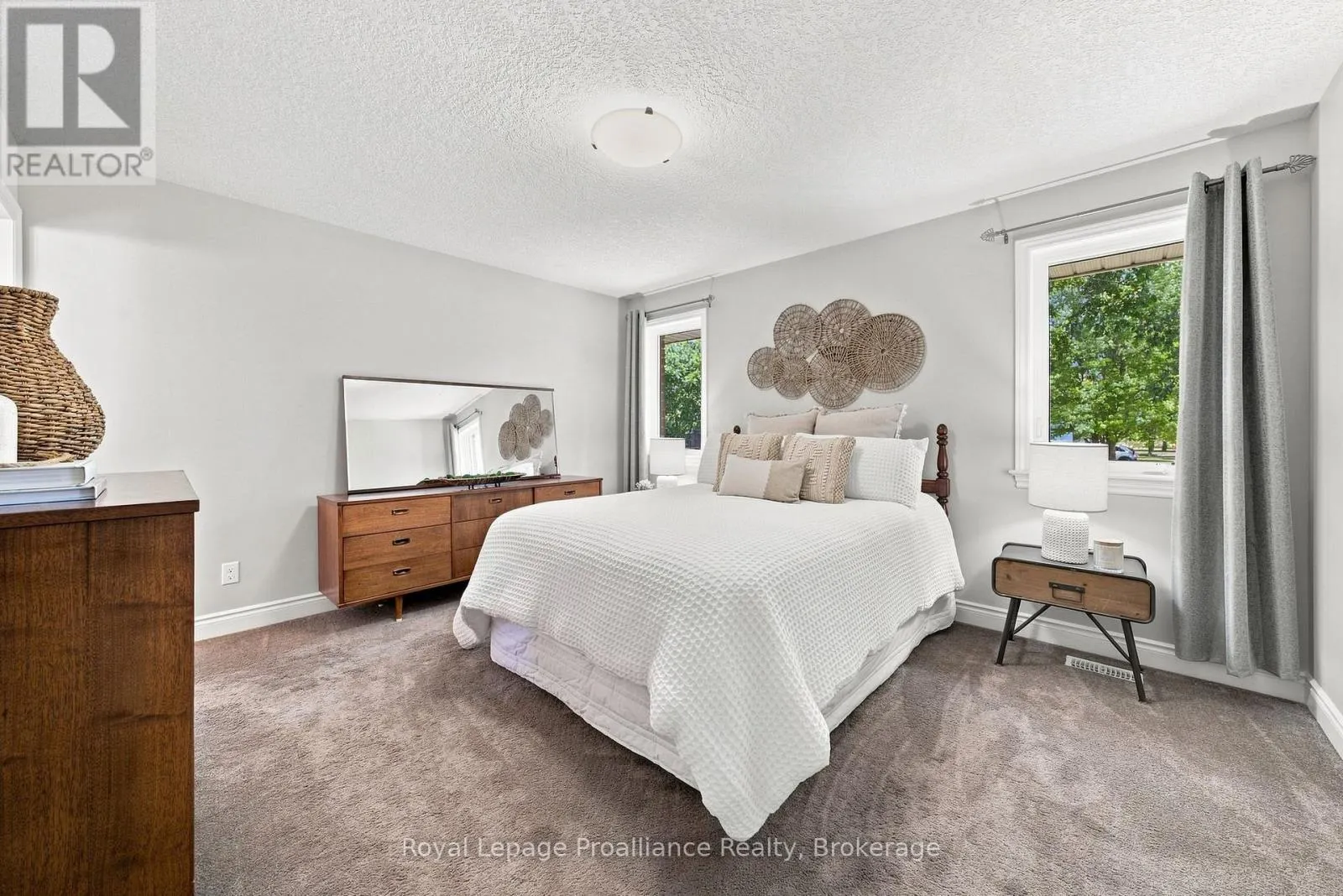 63 FREEDOM CRESCENT