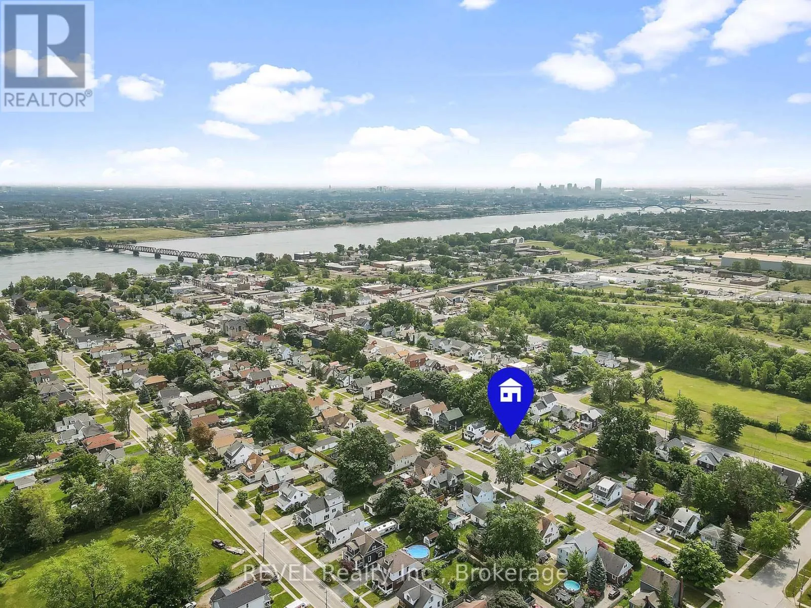 259 DUFFERIN STREET