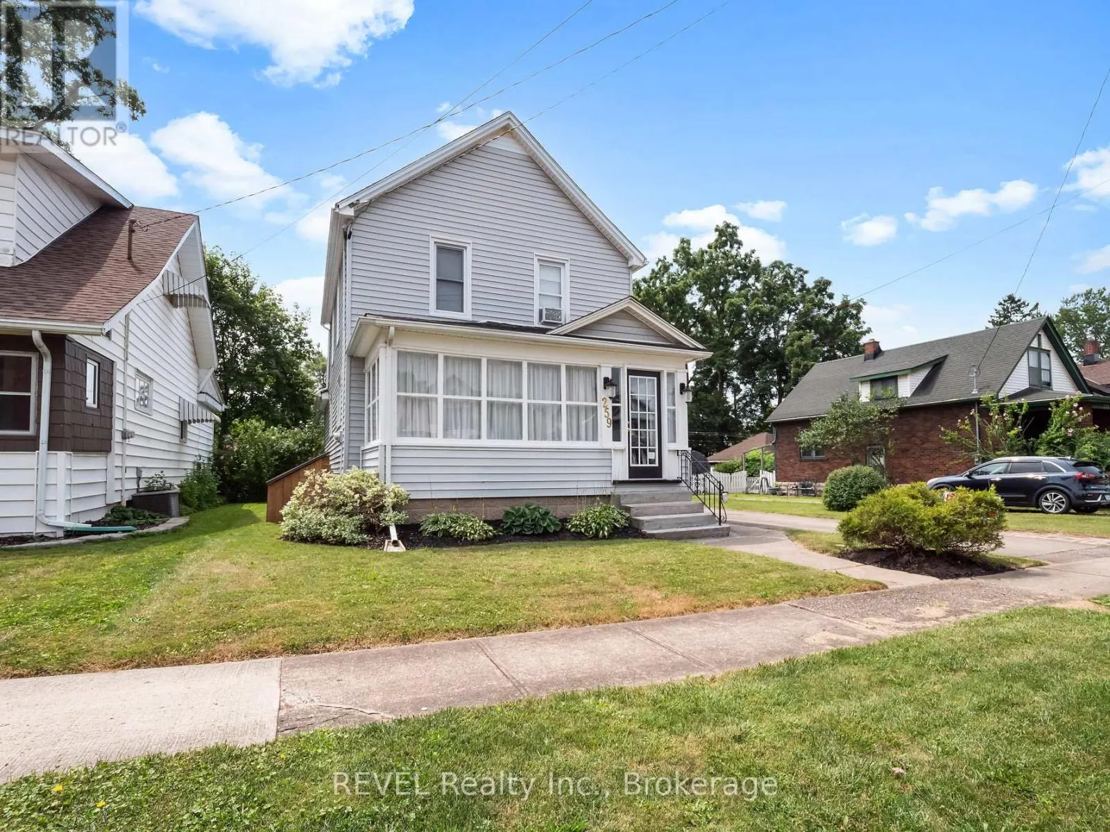 259 DUFFERIN STREET