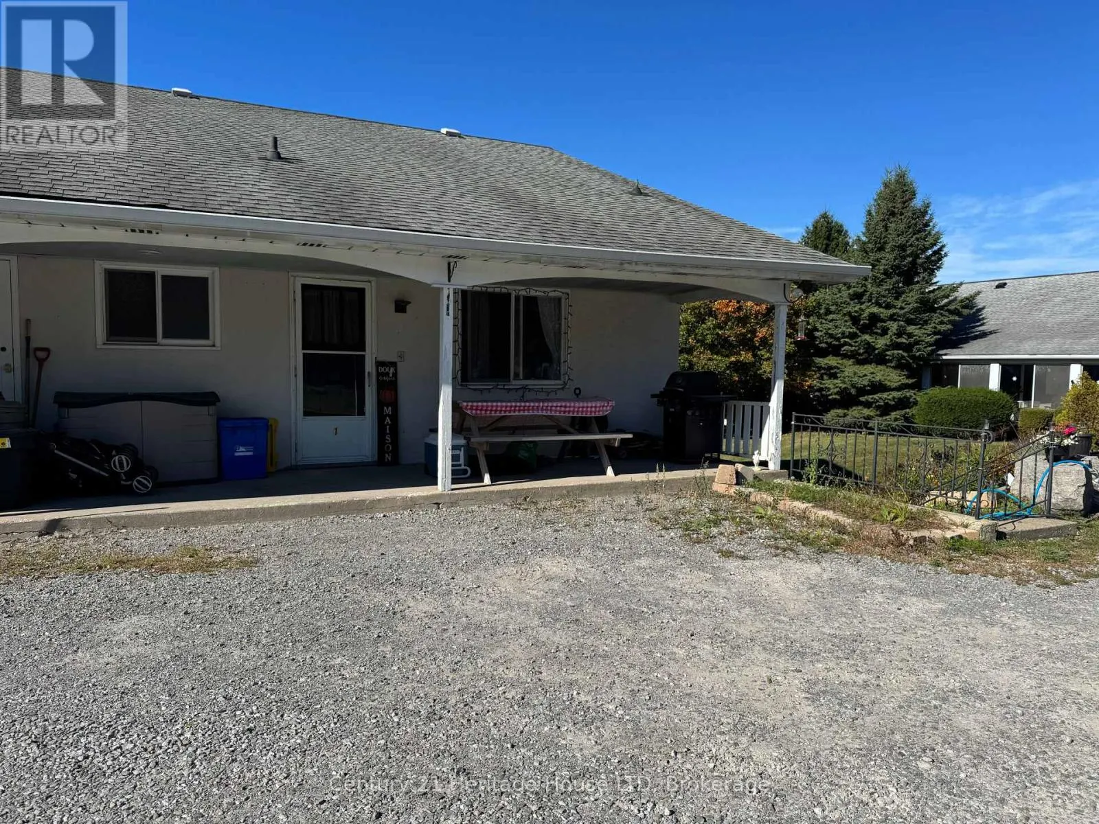 UNIT 1 - 1022 RIDGE ROAD #Unit 1