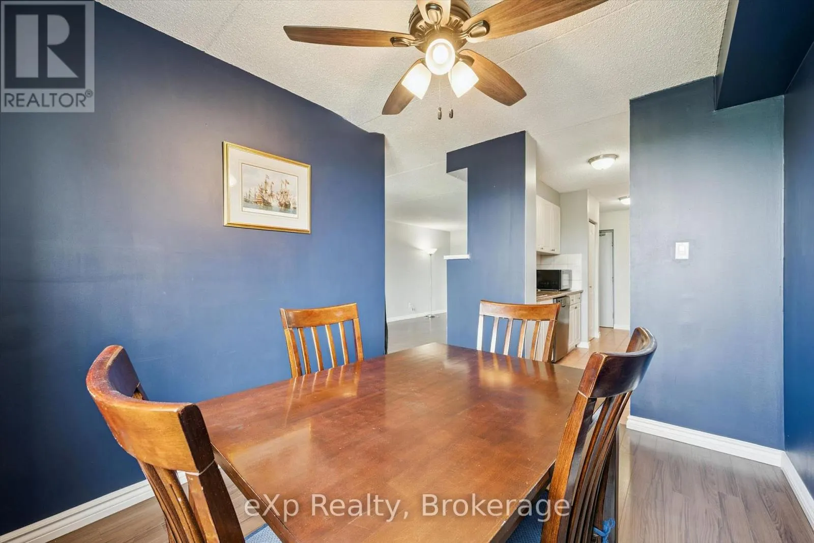404 - 65 SILVERCREEK PARKWAY N #404