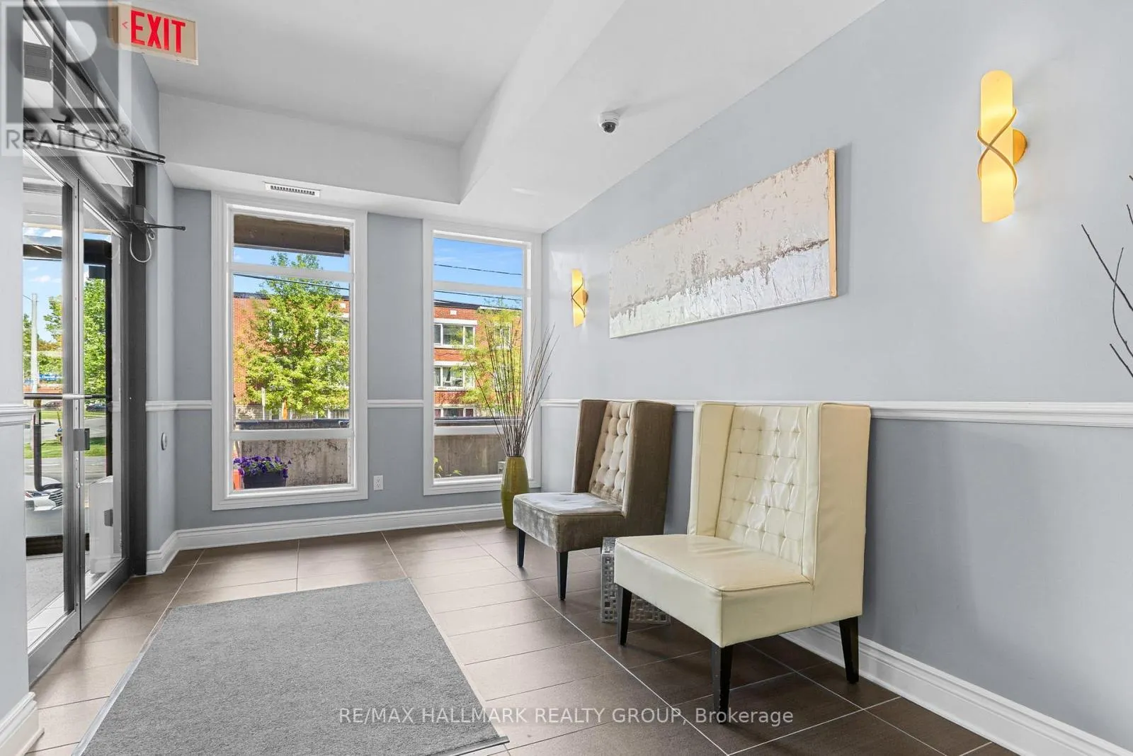 311 - 682 CHURCHILL AVENUE N